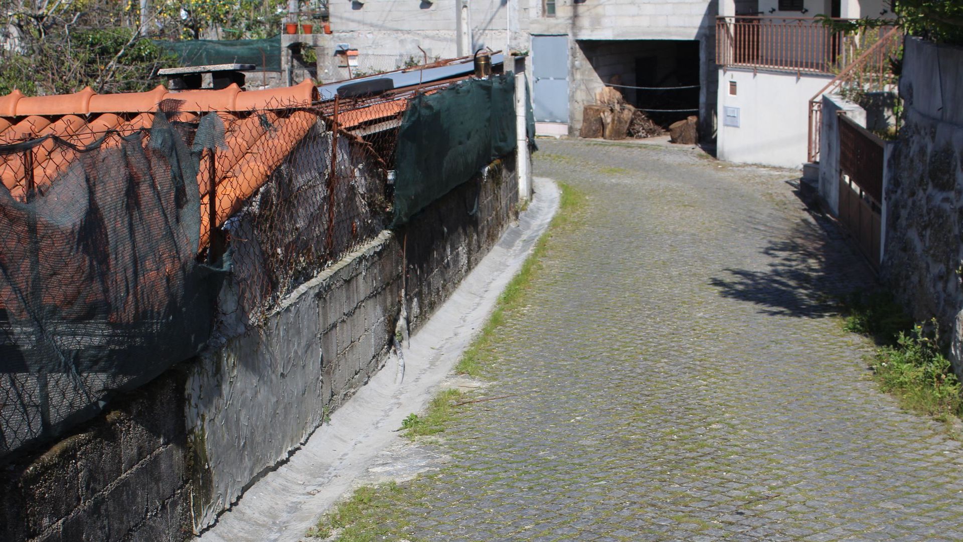 Rua da Corredoura - estabilização muro